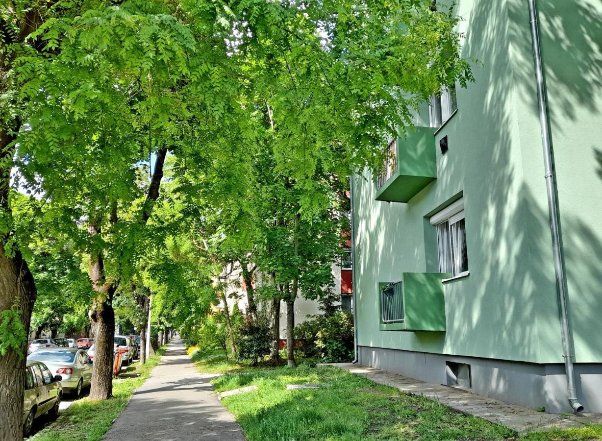 Pecs Park Apartment Exterior foto
