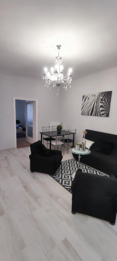 Pecs Park Apartment Exterior foto